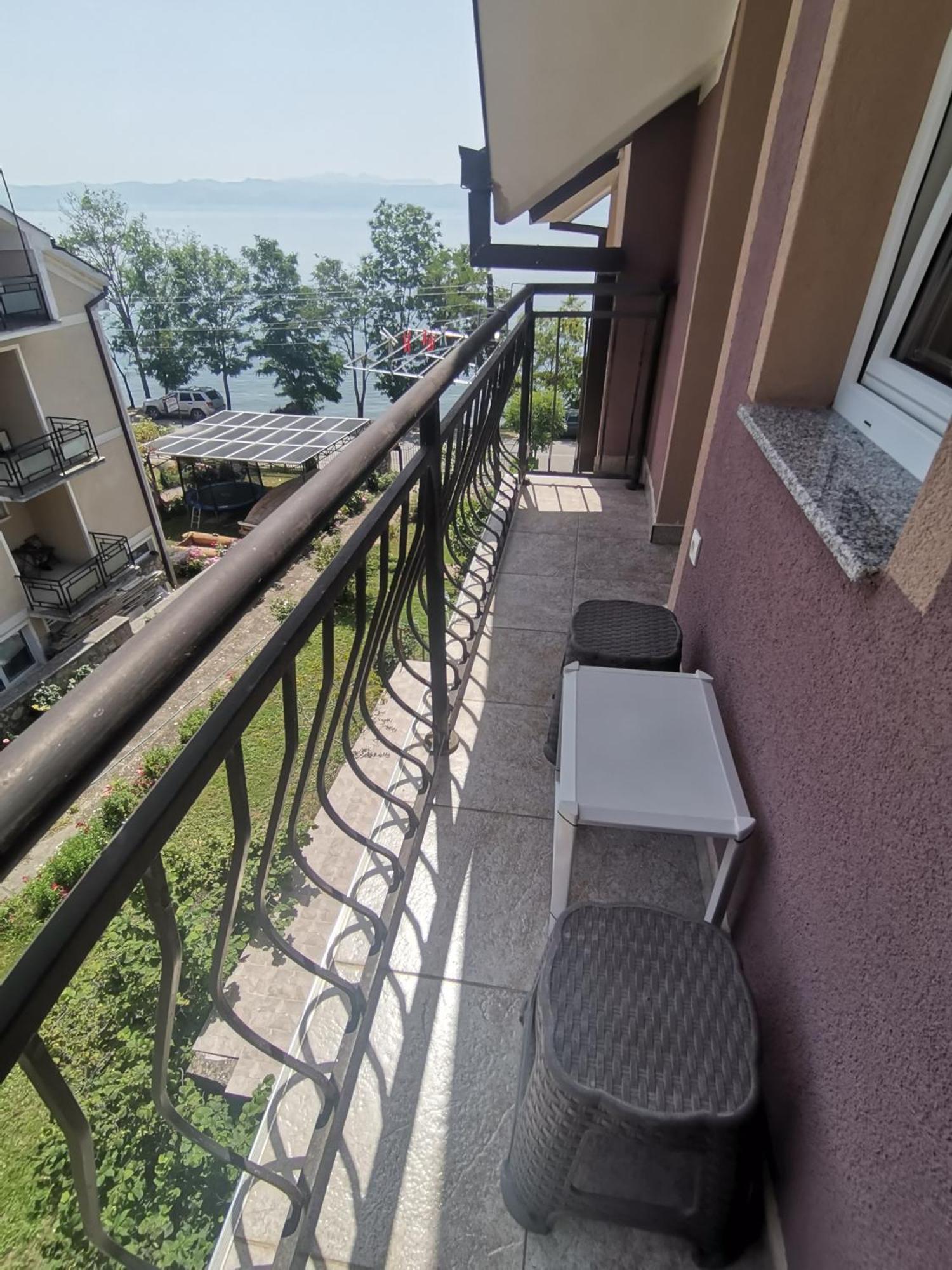 Guesthouse Zimovski Peštani Eksteriør billede