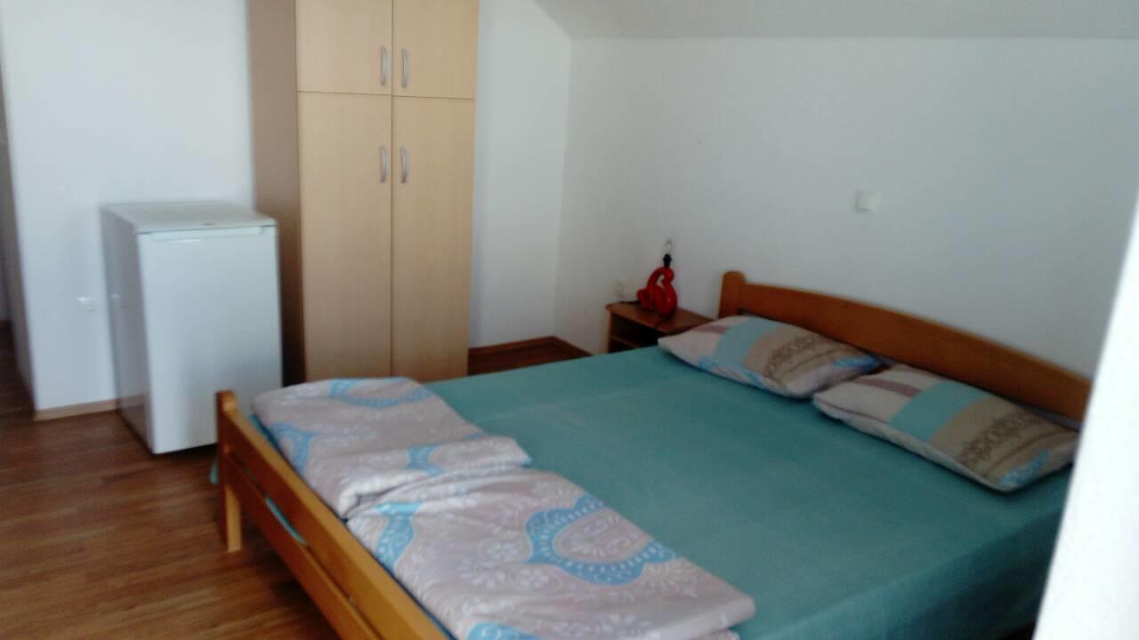 Guesthouse Zimovski Peštani Eksteriør billede
